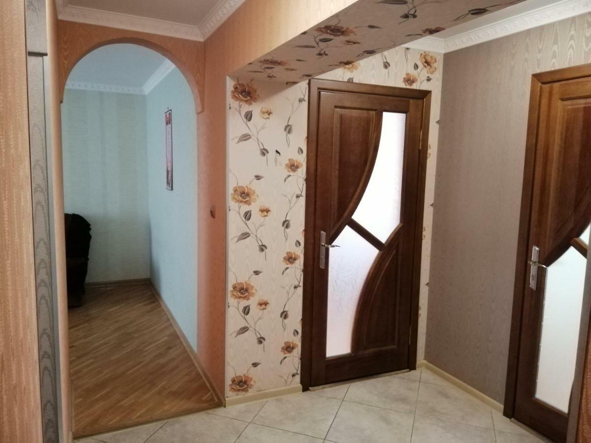 Тихая Квартира В Центре Ковеля Kovel' Ngoại thất bức ảnh