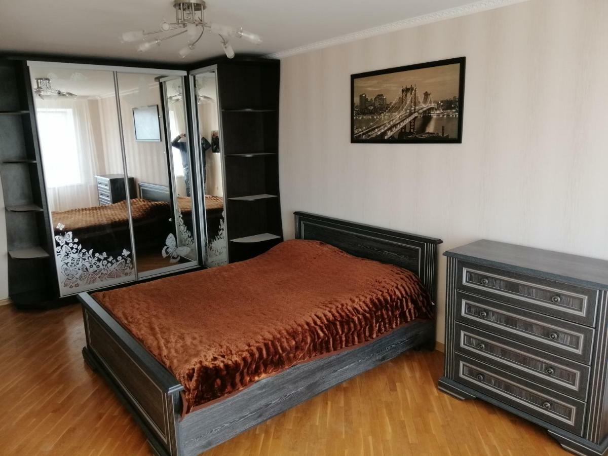 Тихая Квартира В Центре Ковеля Kovel' Ngoại thất bức ảnh