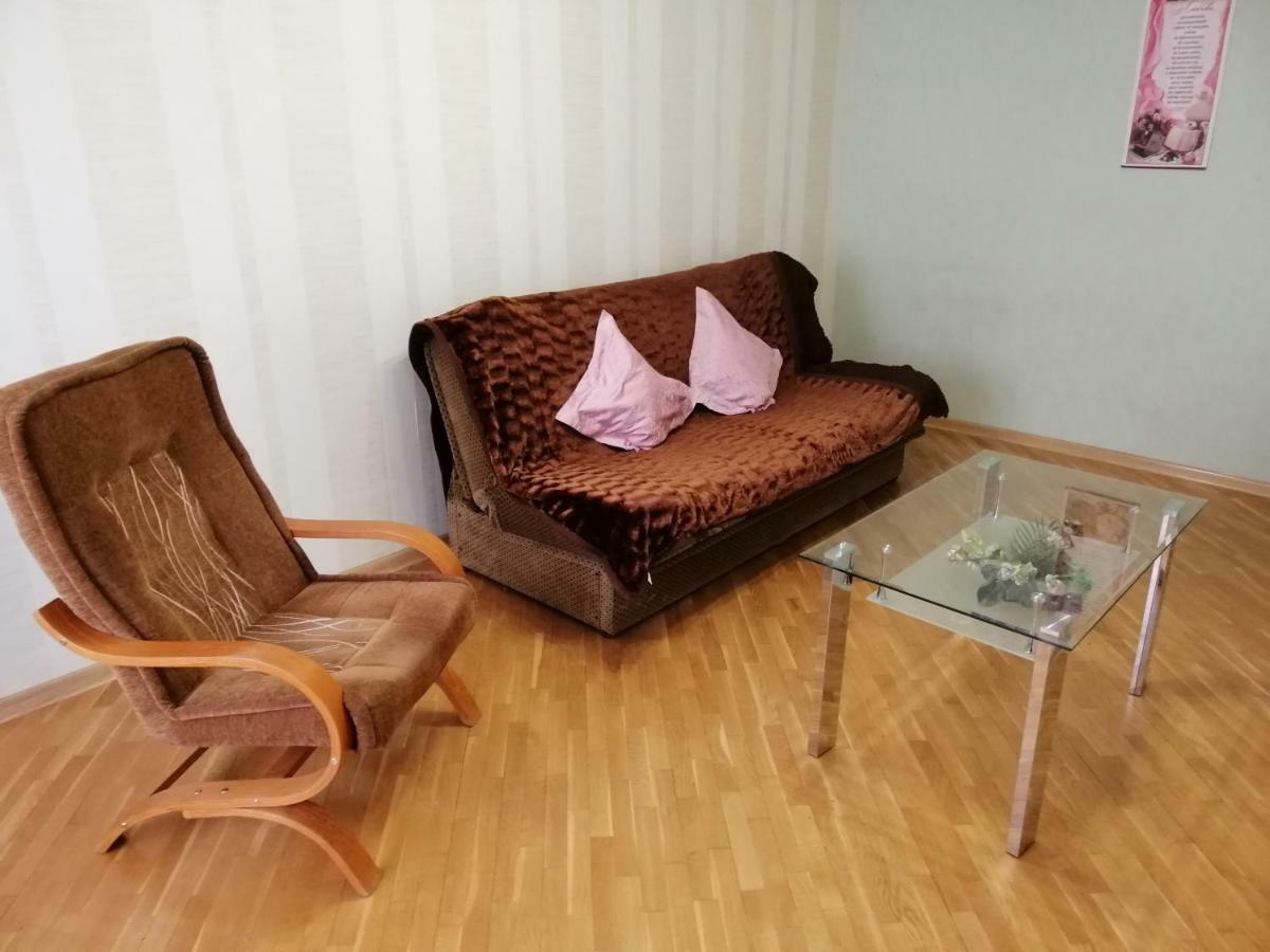 Тихая Квартира В Центре Ковеля Kovel' Ngoại thất bức ảnh
